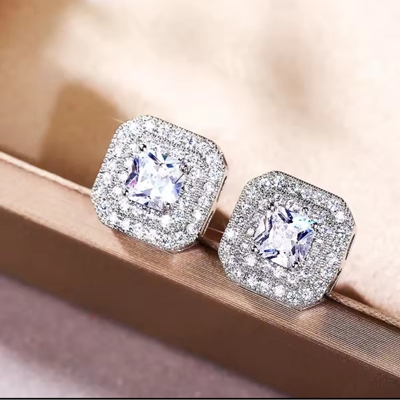 Radiant Silver Square Stud Earrings - Picture 4 of 4